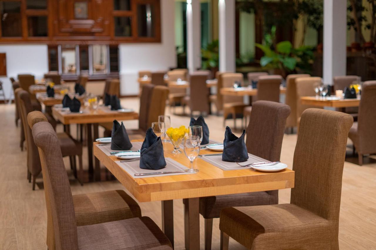 Birds Resort Hambantota Eksteriør billede